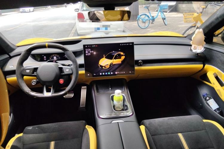 Used Xiaomi Auto SU7 Ultra 2025 Ultra Model Center Console