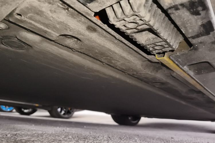 Used Xiaomi Auto SU7 Ultra 2025 Ultra Model Chassis Front Left