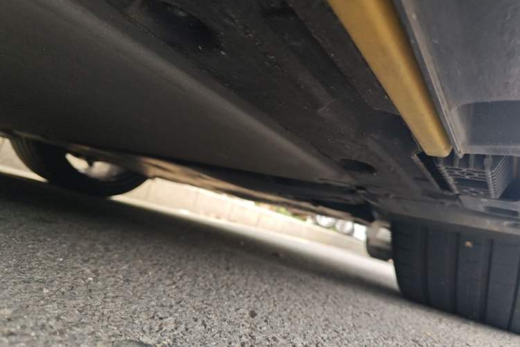 Used Xiaomi Auto SU7 Ultra 2025 Ultra Model Chassis Front Left