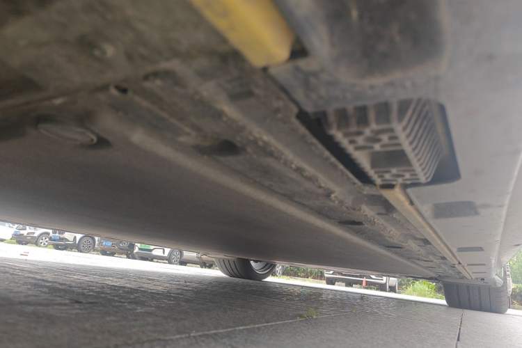 Used Xiaomi Auto SU7 Ultra 2025 Ultra Model Chassis Front Left