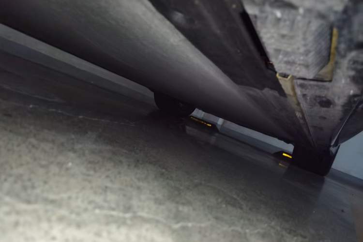 Used Xiaomi Auto SU7 Ultra 2025 Ultra Model Chassis Front Left
