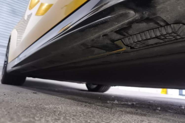 Used Xiaomi Auto SU7 Ultra 2025 Ultra Model Chassis Front Right
