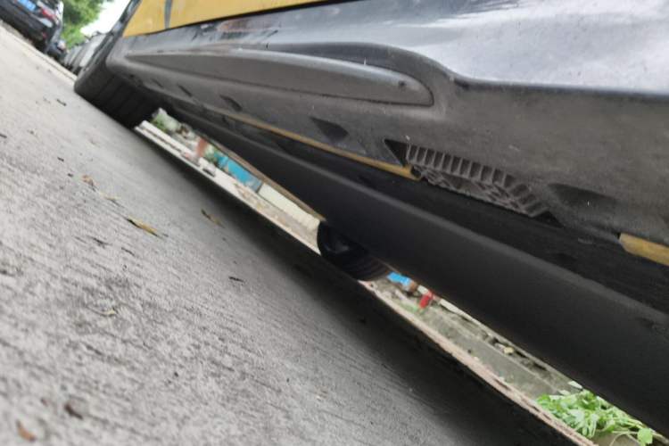 Used Xiaomi Auto SU7 Ultra 2025 Ultra Model Chassis Front Right