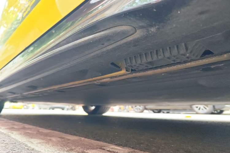 Used Xiaomi Auto SU7 Ultra 2025 Ultra Model Chassis Front Right