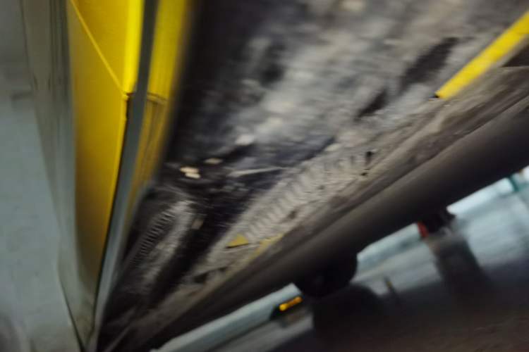 Used Xiaomi Auto SU7 Ultra 2025 Ultra Model Chassis Front Right