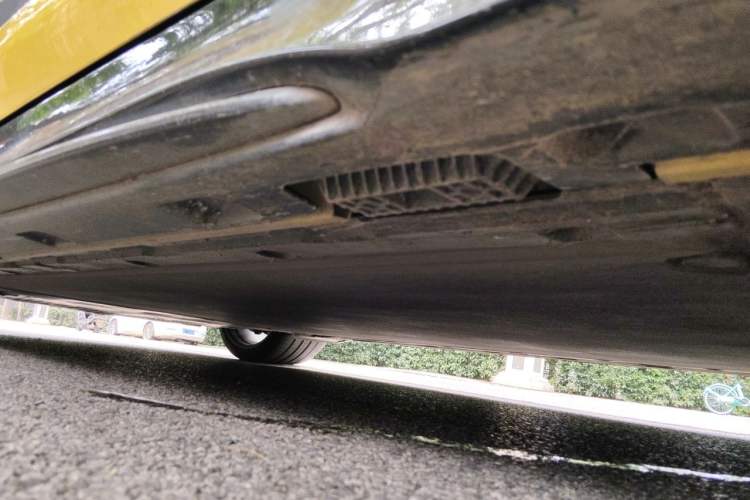 Used Xiaomi Auto SU7 Ultra 2025 Ultra Model Chassis Front Right