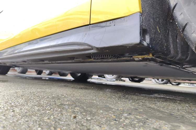 Used Xiaomi Auto SU7 Ultra 2025 Ultra Model Chassis Front Right