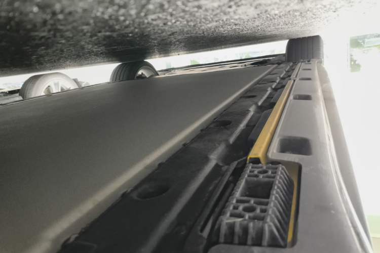 Used Xiaomi Auto SU7 Ultra 2025 Ultra Model Chassis Rear Left