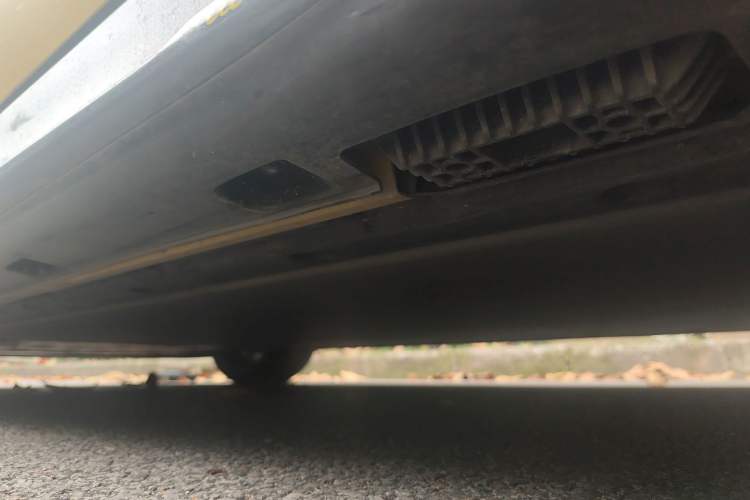 Used Xiaomi Auto SU7 Ultra 2025 Ultra Model Chassis Rear Left