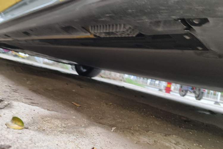 Used Xiaomi Auto SU7 Ultra 2025 Ultra Model Chassis Rear Left