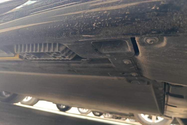 Used Xiaomi Auto SU7 Ultra 2025 Ultra Model Chassis Rear Left