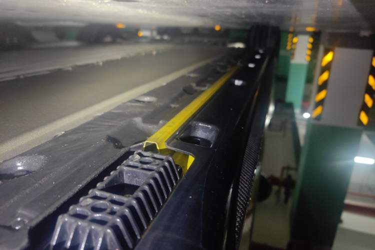 Used Xiaomi Auto SU7 Ultra 2025 Ultra Model Chassis Rear Left