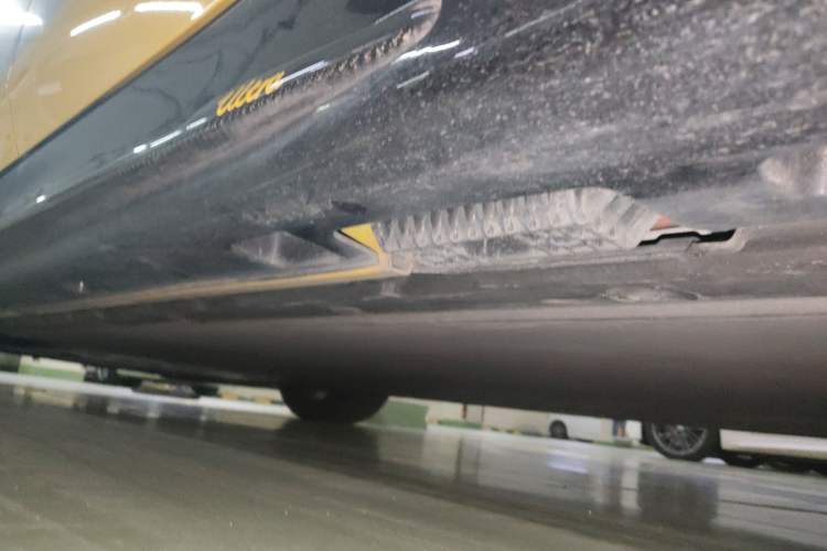 Used Xiaomi Auto SU7 Ultra 2025 Ultra Model Chassis Rear Left