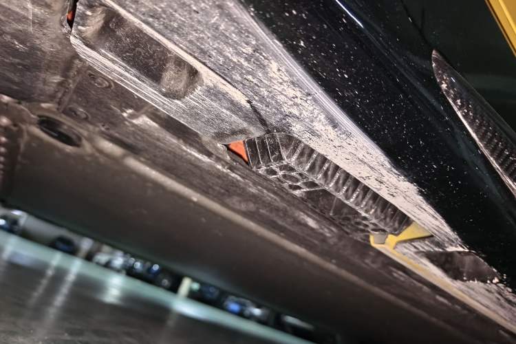Used Xiaomi Auto SU7 Ultra 2025 Ultra Model Chassis Rear Right