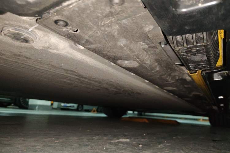 Used Xiaomi Auto SU7 Ultra 2025 Ultra Model Chassis Rear Right