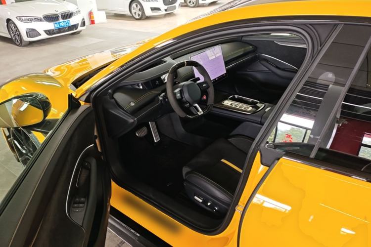 Used Xiaomi Auto SU7 Ultra 2025 Ultra Model Driver Seat