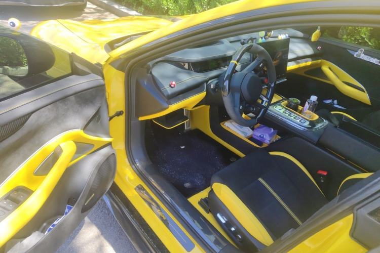 Used Xiaomi Auto SU7 Ultra 2025 Ultra Model Driver Seat