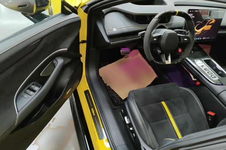 Used Xiaomi Auto SU7 Ultra 2025 Ultra Model Driver Seat