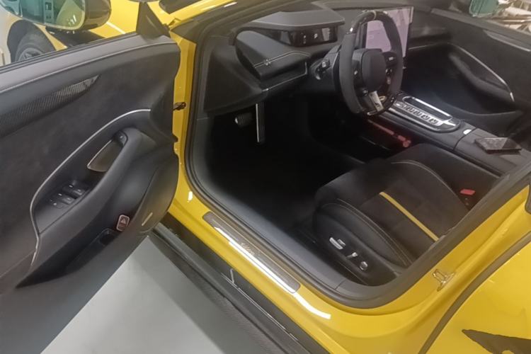 Used Xiaomi Auto SU7 Ultra 2025 Ultra Model Driver Seat