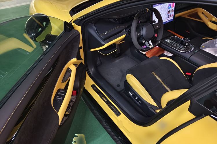 Used Xiaomi Auto SU7 Ultra 2025 Ultra Model Driver Seat