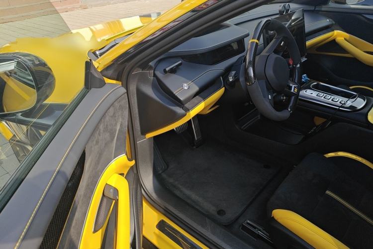 Used Xiaomi Auto SU7 Ultra 2025 Ultra Model Driver Seat