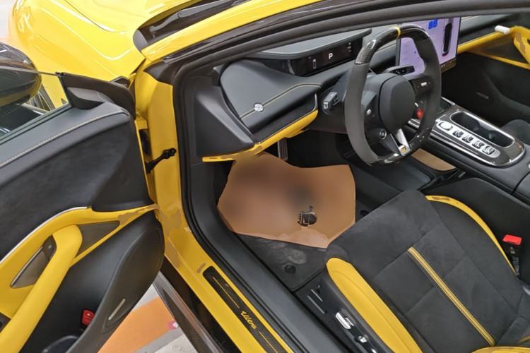 Used Xiaomi Auto SU7 Ultra 2025 Ultra Model Driver Seat