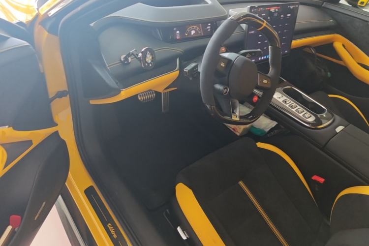 Used Xiaomi Auto SU7 Ultra 2025 Ultra Model Driver Seat