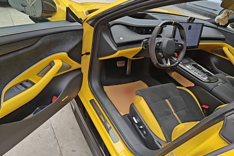 Used Xiaomi Auto SU7 Ultra 2025 Ultra Model Driver Seat