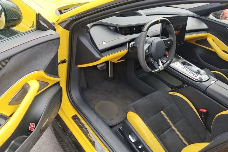 Used Xiaomi Auto SU7 Ultra 2025 Ultra Model Driver Seat