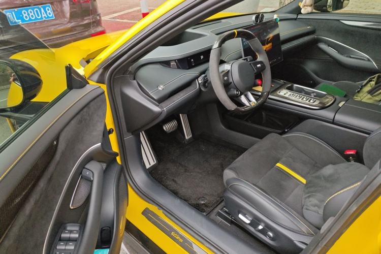 Used Xiaomi Auto SU7 Ultra 2025 Ultra Model Driver Seat