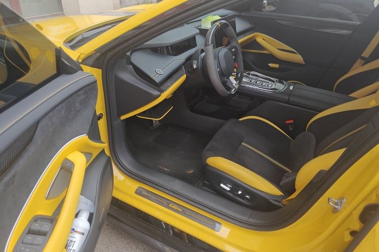 Used Xiaomi Auto SU7 Ultra 2025 Ultra Model Driver Seat