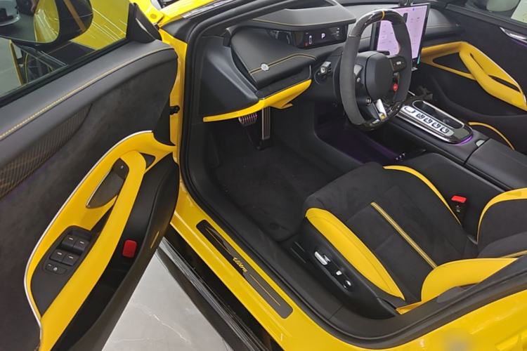Used Xiaomi Auto SU7 Ultra 2025 Ultra Model Driver Seat