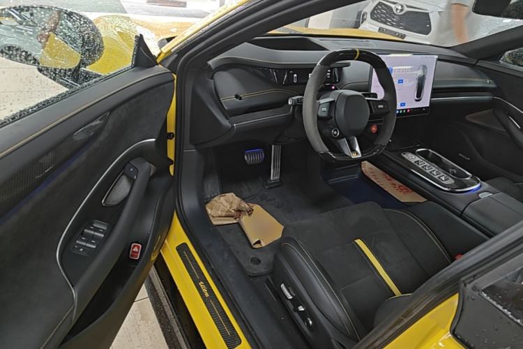 Used Xiaomi Auto SU7 Ultra 2025 Ultra Model Driver Seat