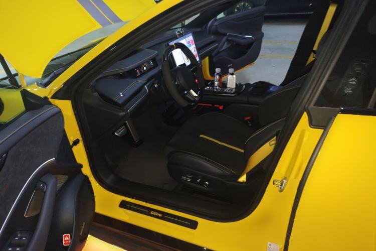 Used Xiaomi Auto SU7 Ultra 2025 Ultra Model Driver Seat