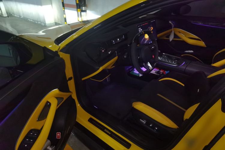 Used Xiaomi Auto SU7 Ultra 2025 Ultra Model Driver Seat