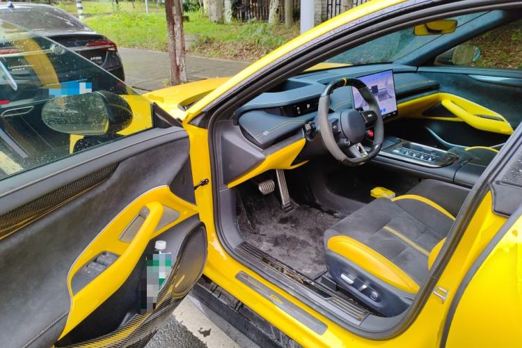 Used Xiaomi Auto SU7 Ultra 2025 Ultra Model Driver Seat