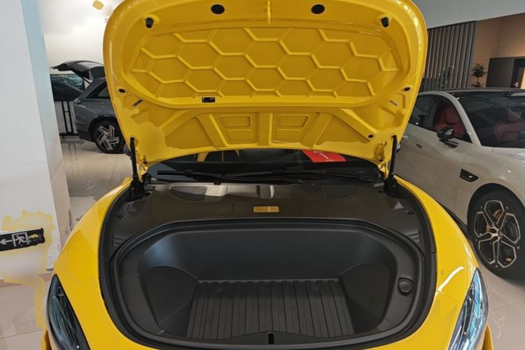 Used Xiaomi Auto SU7 Ultra 2025 Ultra Model Engine Bay