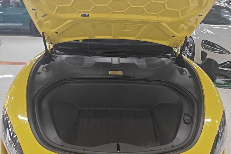 Used Xiaomi Auto SU7 Ultra 2025 Ultra Model Engine Bay