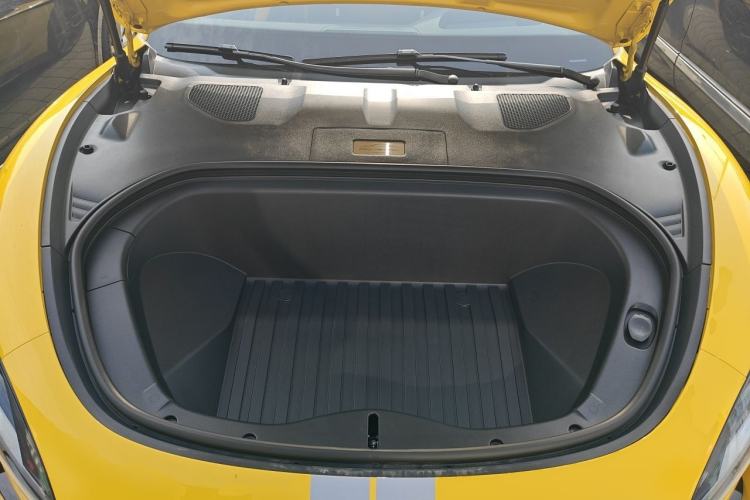 Used Xiaomi Auto SU7 Ultra 2025 Ultra Model Engine Bay