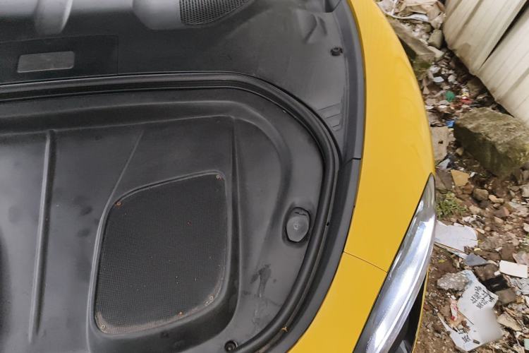Used Xiaomi Auto SU7 Ultra 2025 Ultra Model Engine Bay Left