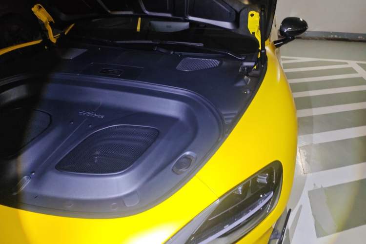 Used Xiaomi Auto SU7 Ultra 2025 Ultra Model Engine Bay Left