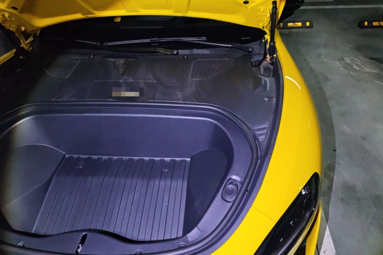 Used Xiaomi Auto SU7 Ultra 2025 Ultra Model Engine Bay Left