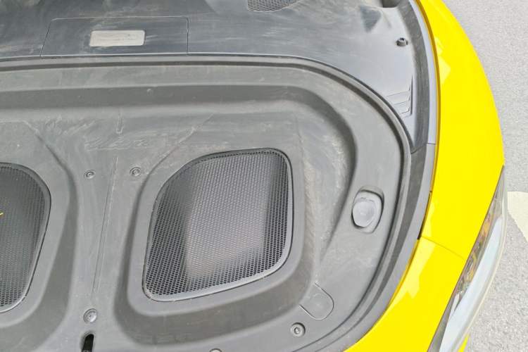 Used Xiaomi Auto SU7 Ultra 2025 Ultra Model Engine Bay Left