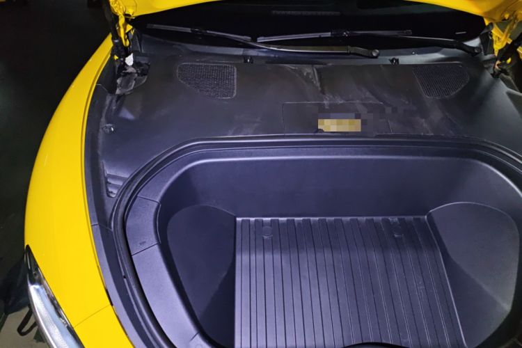 Used Xiaomi Auto SU7 Ultra 2025 Ultra Model Engine Bay Right