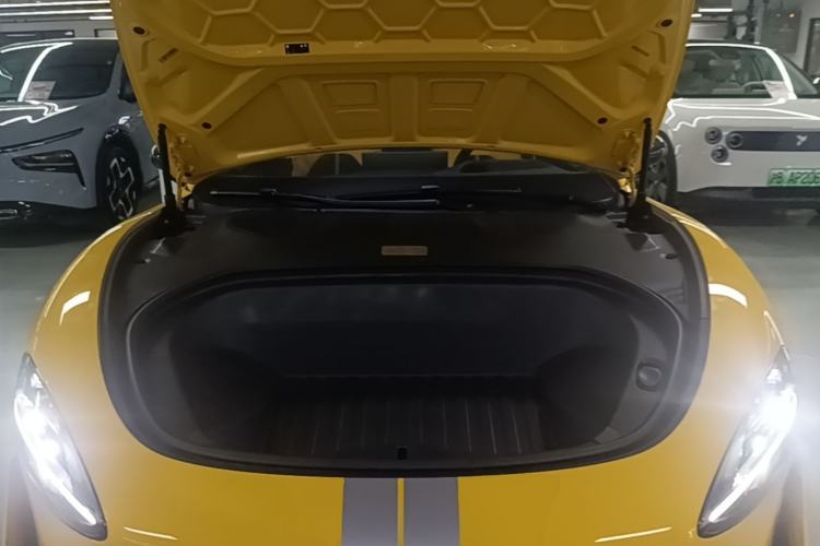 Used Xiaomi Auto SU7 Ultra 2025 Ultra Model Engine Bay