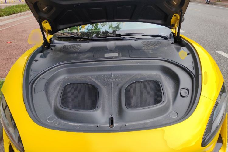 Used Xiaomi Auto SU7 Ultra 2025 Ultra Model Engine Bay