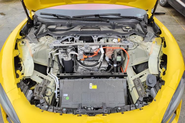 Used Xiaomi Auto SU7 Ultra 2025 Ultra Model Engine Bay