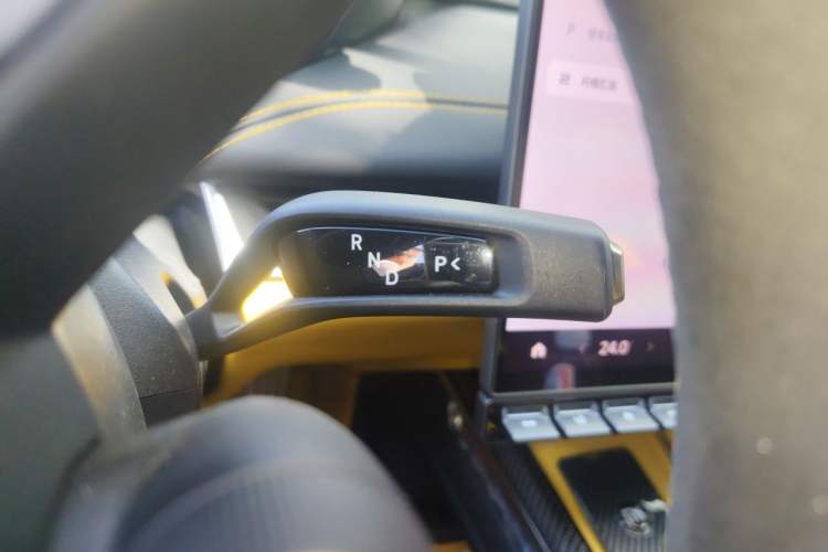 Used Xiaomi Auto SU7 Ultra 2025 Ultra Model Gear Lever