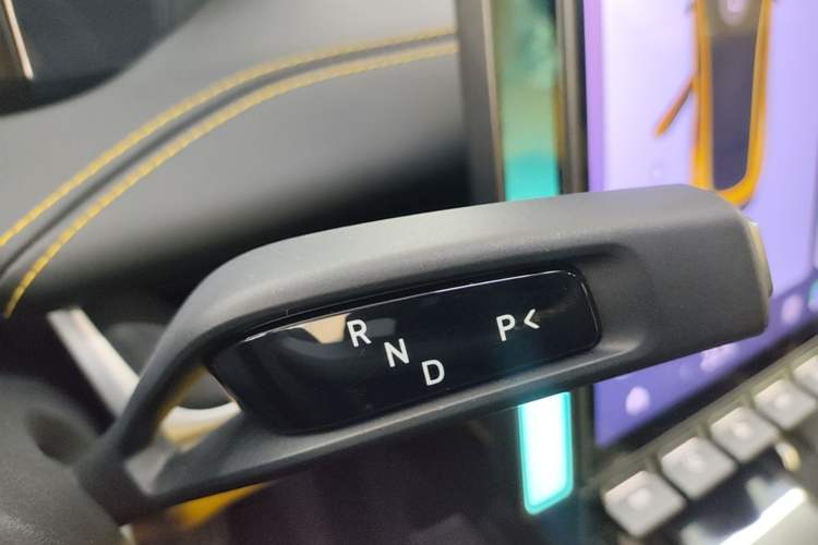 Used Xiaomi Auto SU7 Ultra 2025 Ultra Model Gear Lever