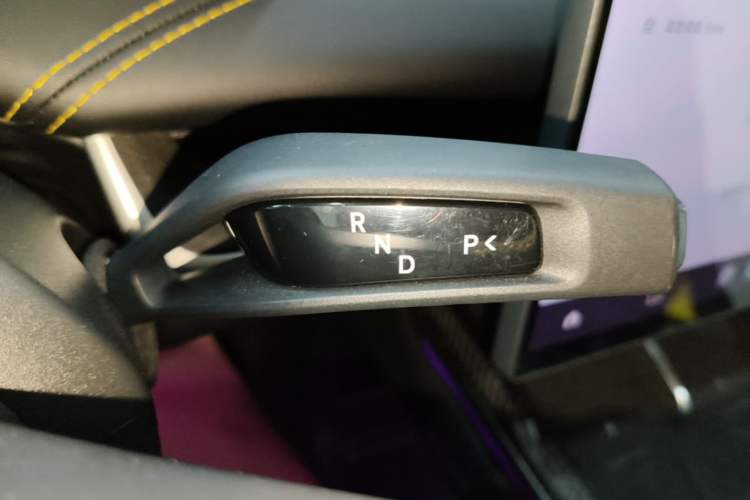 Used Xiaomi Auto SU7 Ultra 2025 Ultra Model Gear Lever